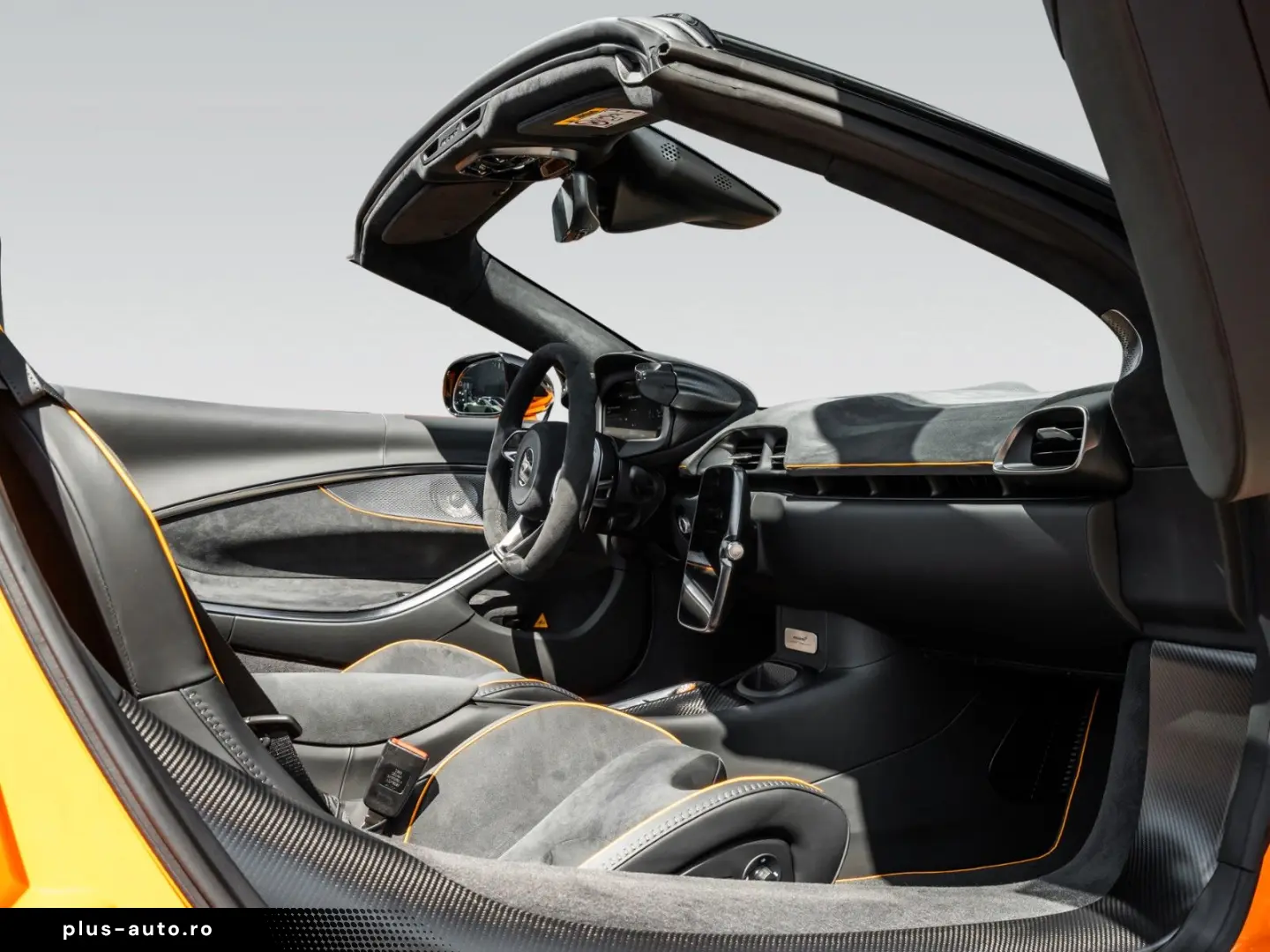 MCLAREN Artura Spider   MSO Papaya   Electrochromic Roof