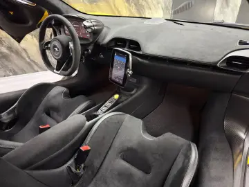MCLAREN Artura  MSO  VOLL-CARBON  PERFORMANCE  GARANTIE