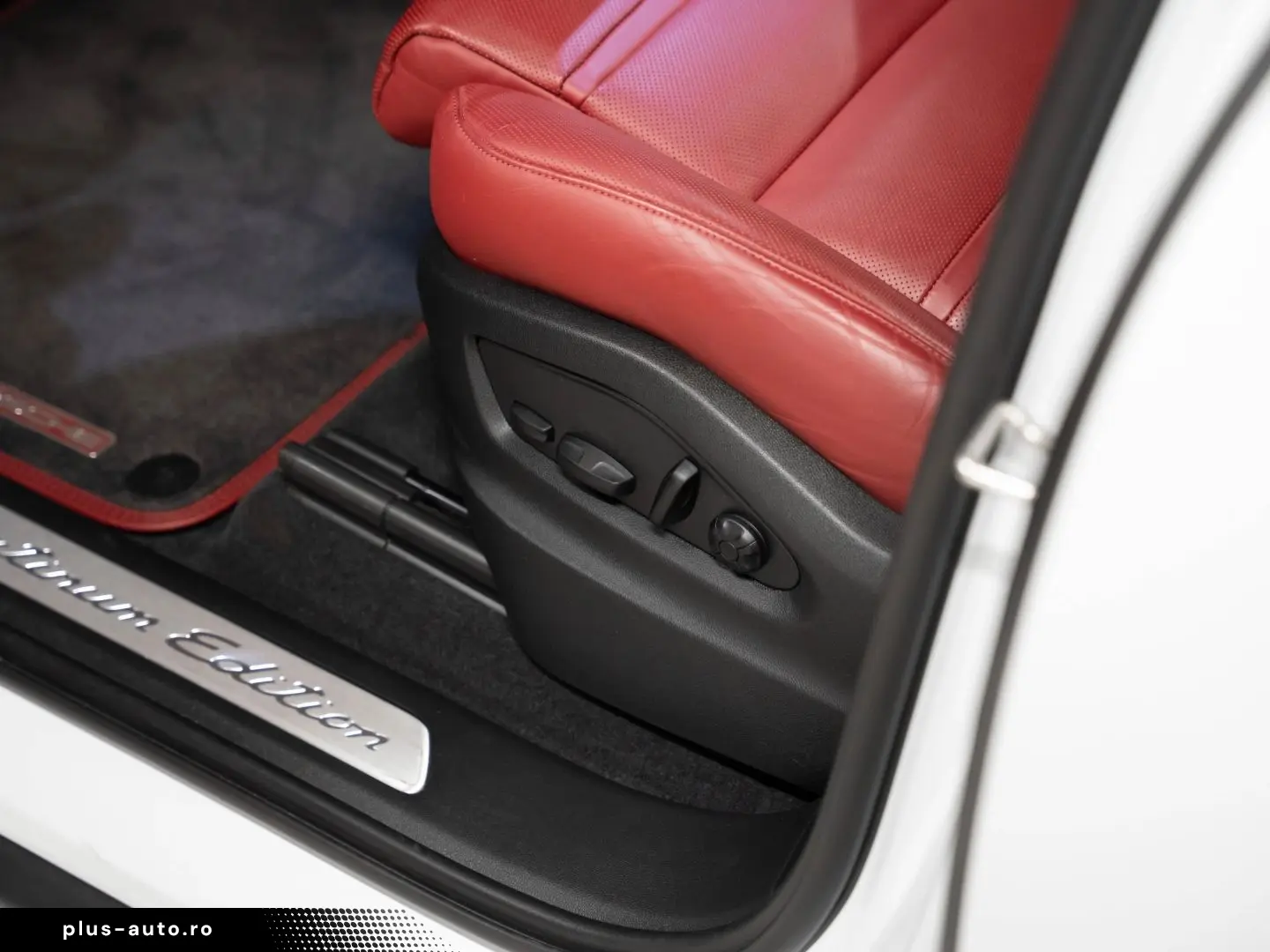 PORSCHE Cayenne S Platin Ed InnoDr Matrix Massage Ventil360