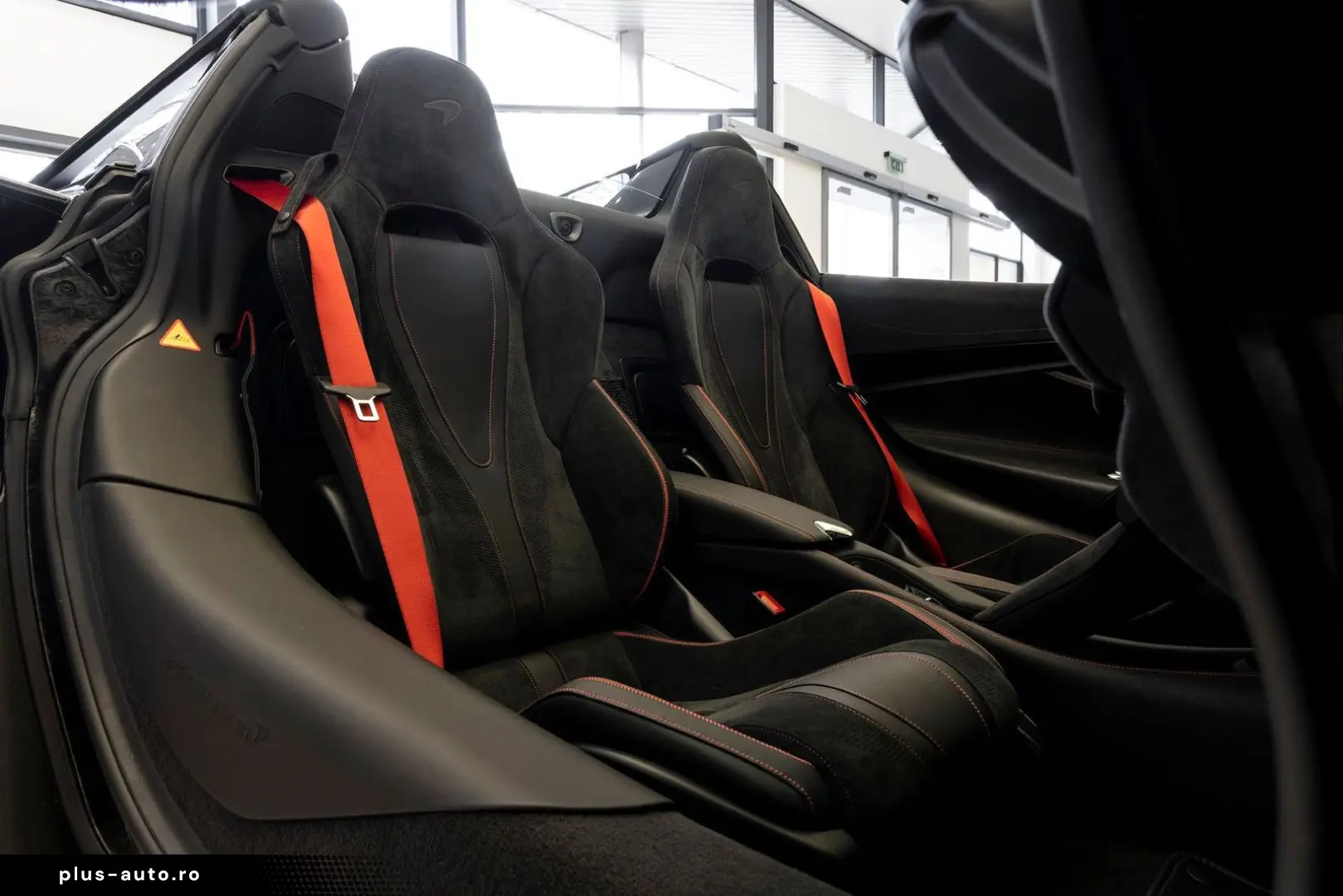 MCLAREN 720S Spider