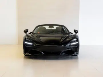 MCLAREN 720S Spider