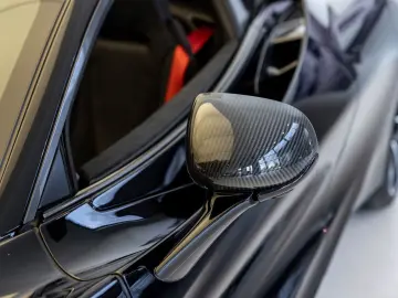 MCLAREN 720S Spider