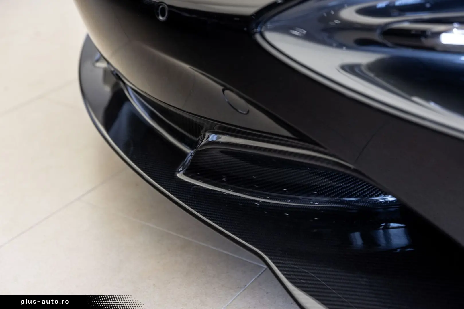 MCLAREN 720S Spider