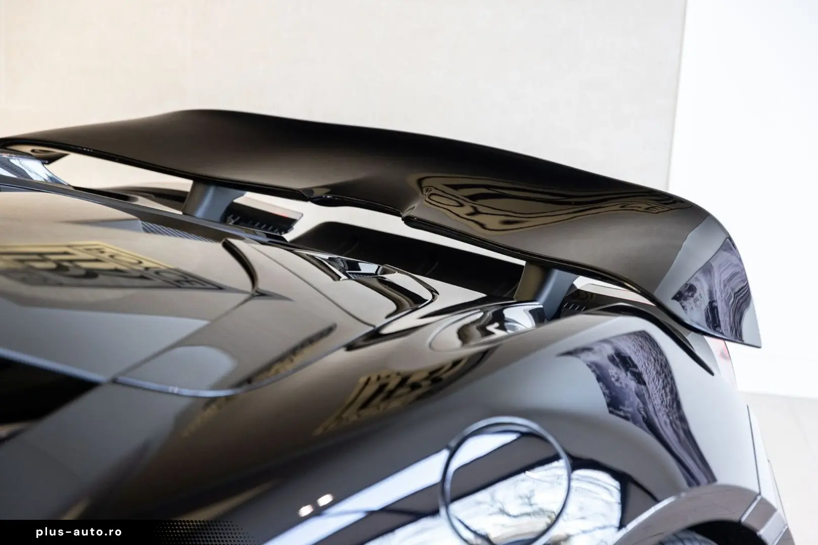 MCLAREN 720S Spider