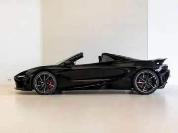 MCLAREN 720S Spider