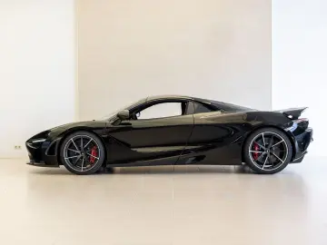 MCLAREN 720S Spider
