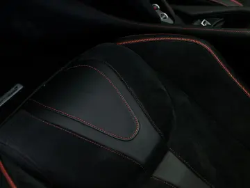 MCLAREN 720S Spider