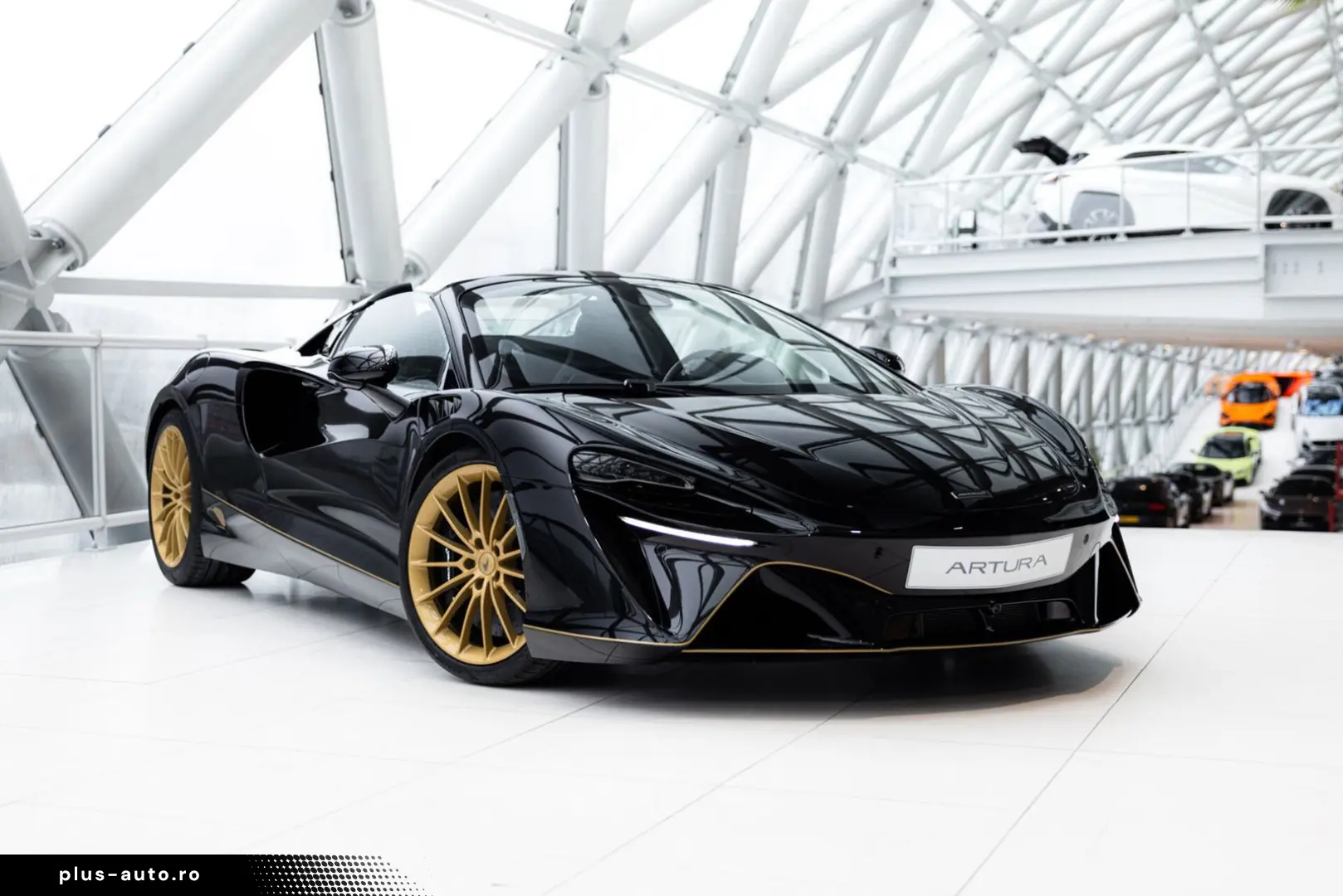 MCLAREN Artura Spider 3.0 V6 Plug-in   JPS Livery   Tech