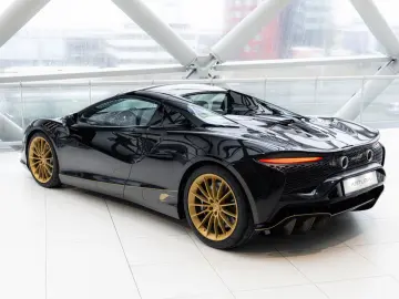 MCLAREN Artura Spider 3.0 V6 Plug-in   JPS Livery   Tech