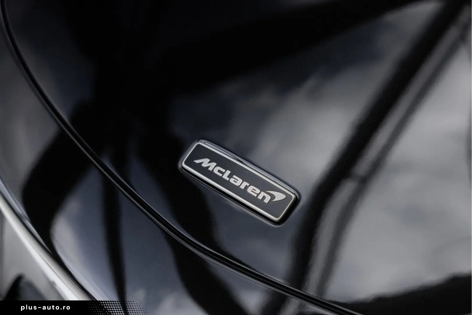 MCLAREN Artura Spider 3.0 V6 Plug-in   JPS Livery   Tech