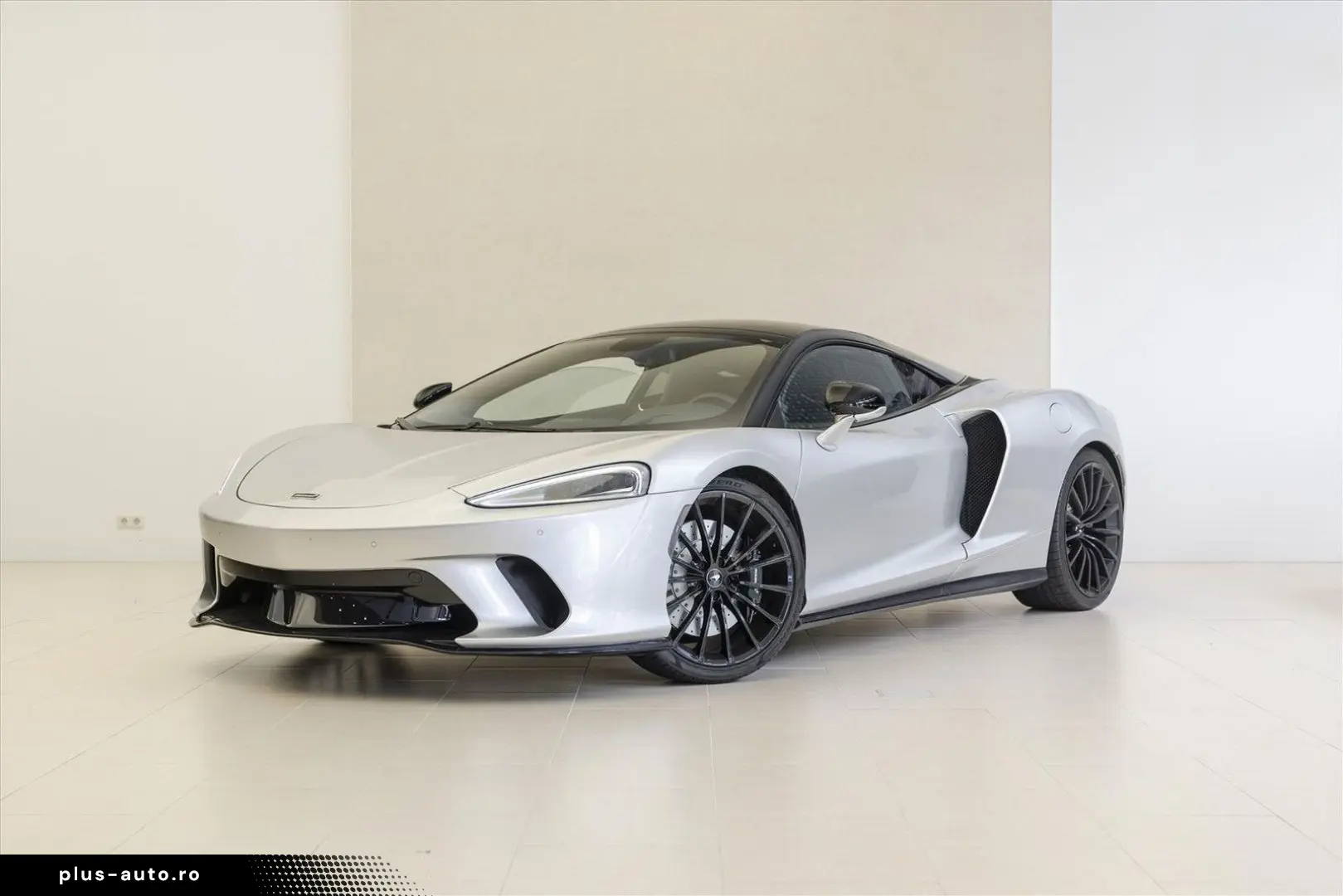 MCLAREN GT
