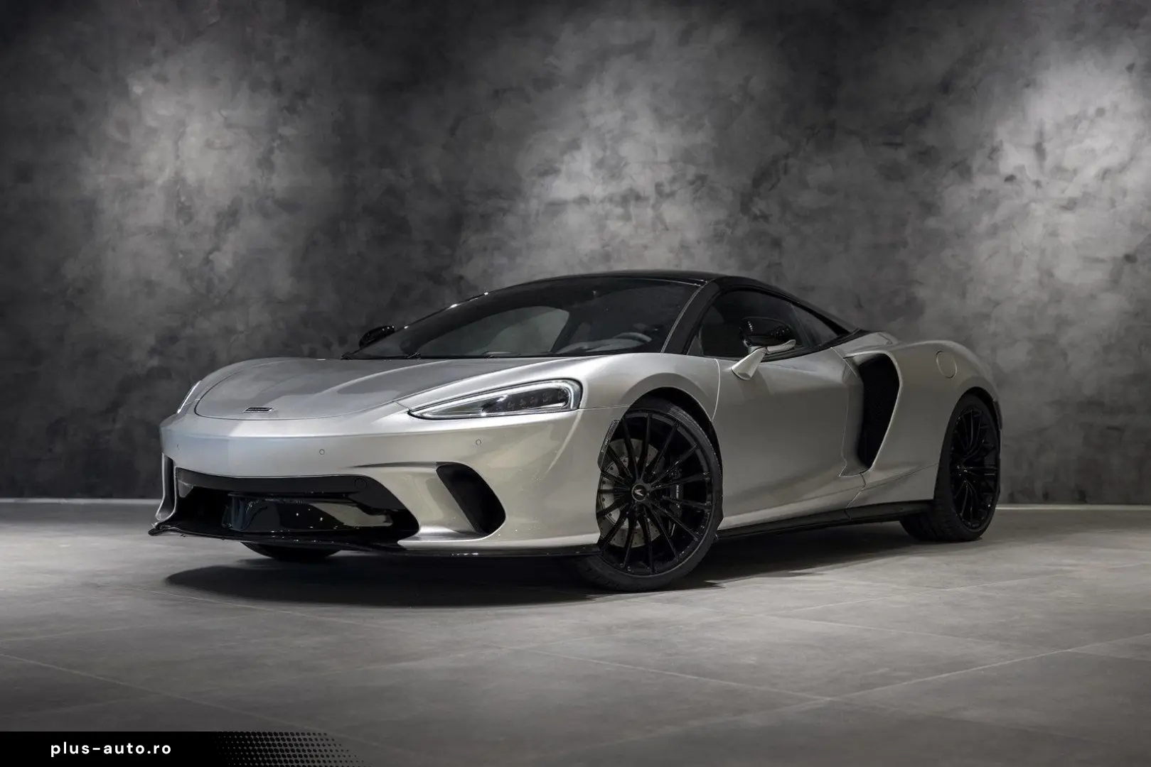 MCLAREN GT