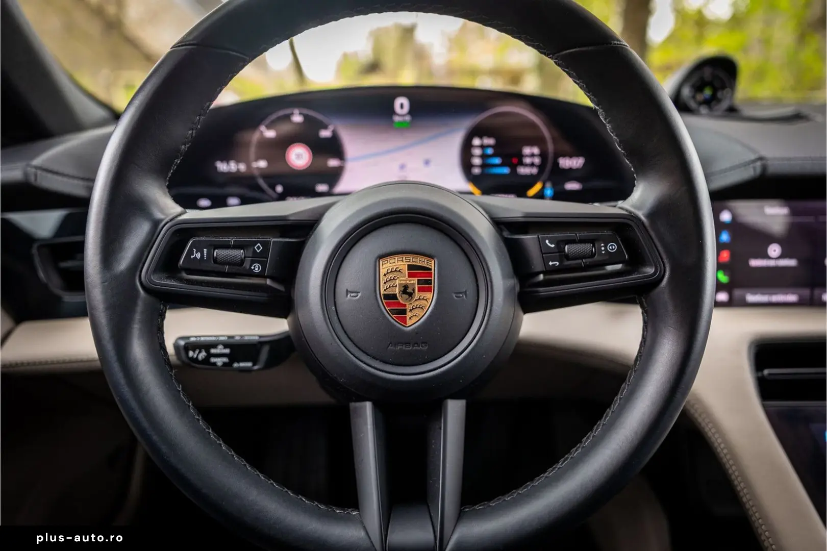 PORSCHE Taycan Cross Turismo 4 93 kWh Panorama 18-Wegs S