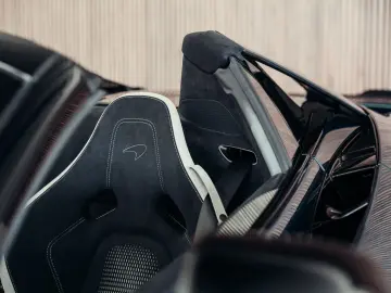 MCLAREN 750S Spider  MwSt.  Elite Paint Serpentine