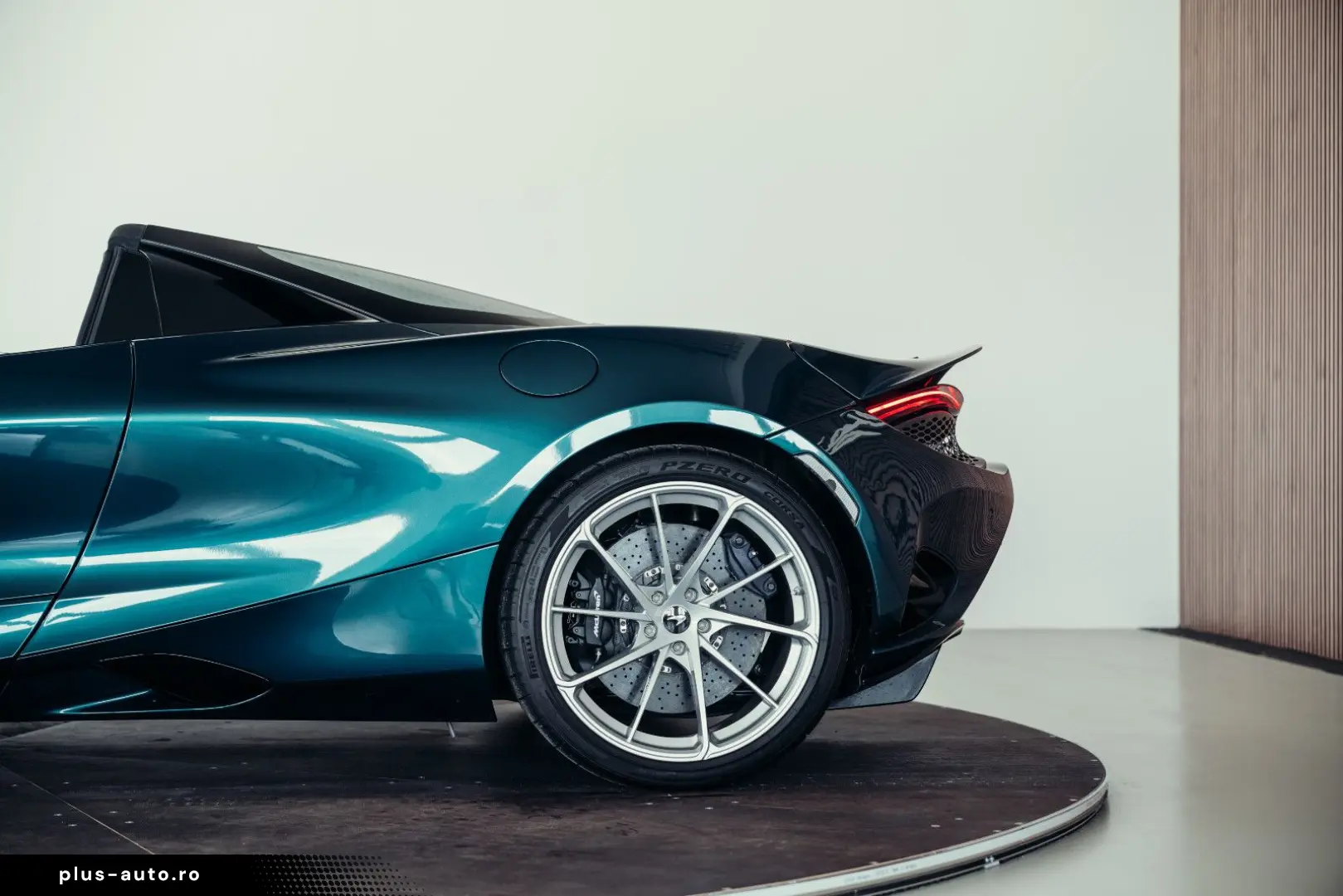 MCLAREN 750S Spider  MwSt.  Elite Paint Serpentine
