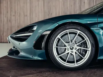 MCLAREN 750S Spider  MwSt.  Elite Paint Serpentine