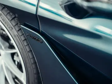 MCLAREN 750S Spider  MwSt.  Elite Paint Serpentine