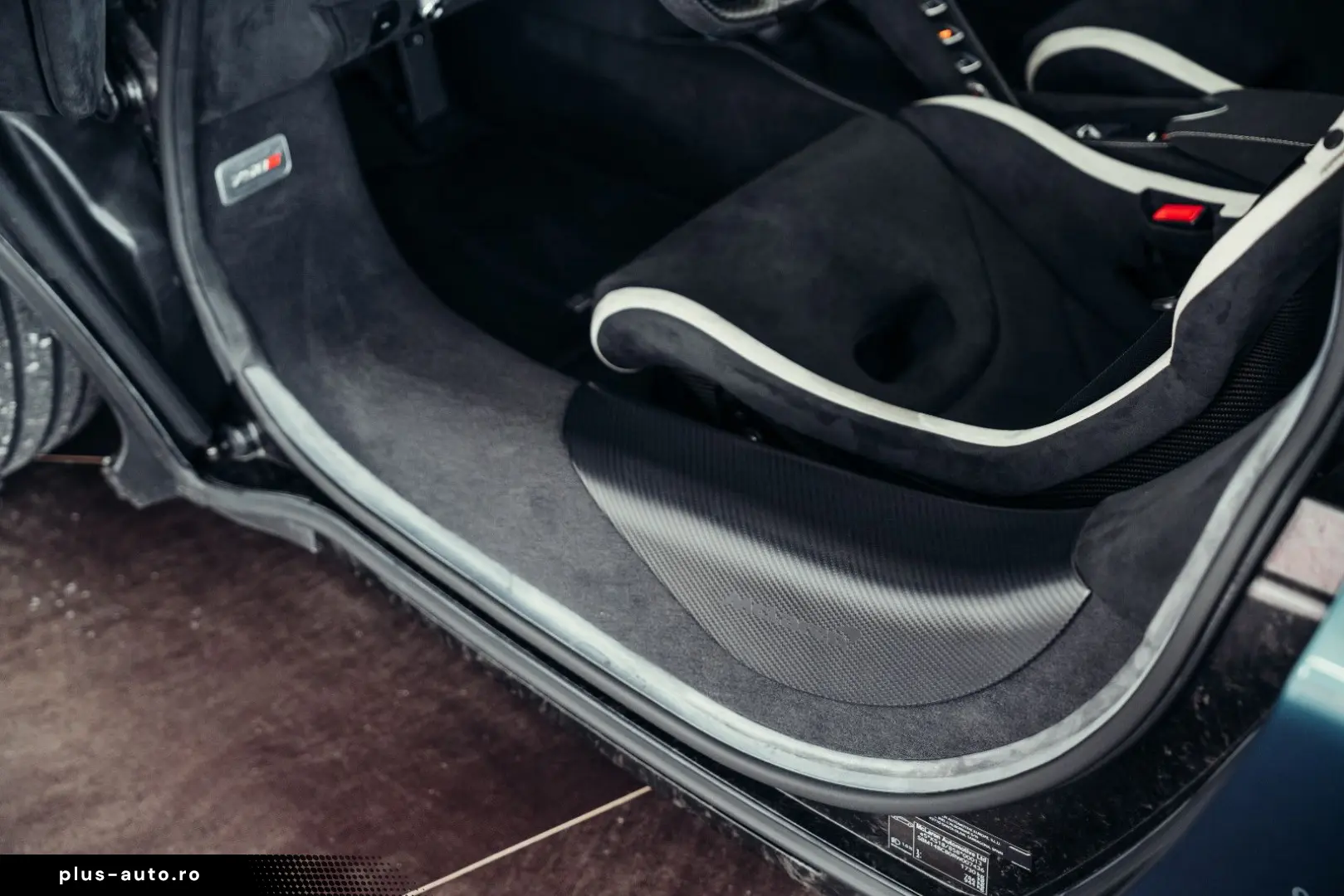 MCLAREN 750S Spider  MwSt.  Elite Paint Serpentine
