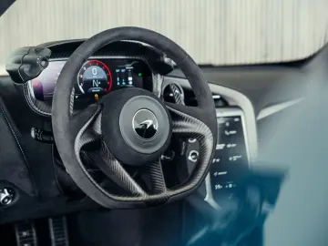 MCLAREN 750S Spider  MwSt.  Elite Paint Serpentine