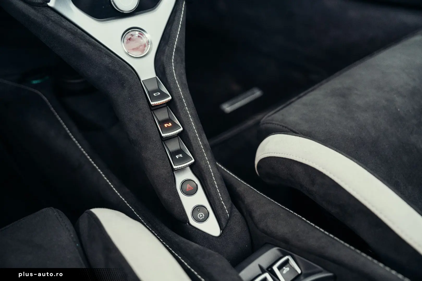 MCLAREN 750S Spider  MwSt.  Elite Paint Serpentine