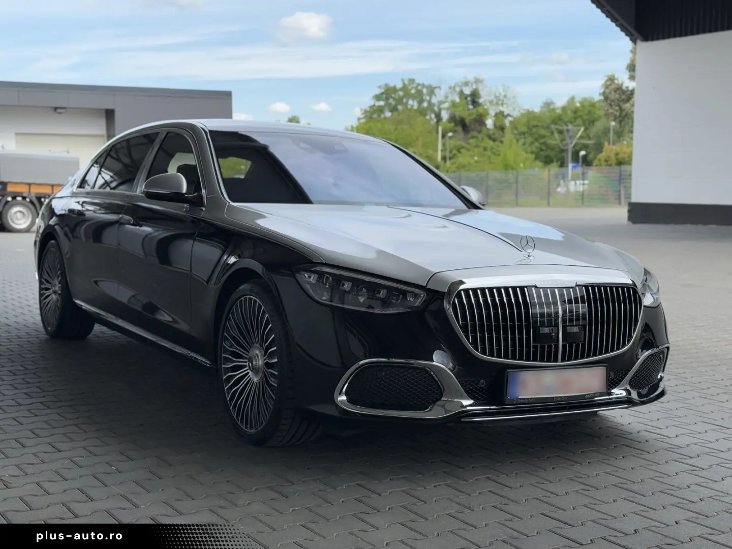 MAYBACH Mercedes Benz S680 Maybach V12 High-End -Paket