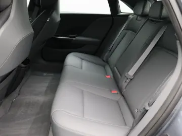 LUCID Air Pure AWD