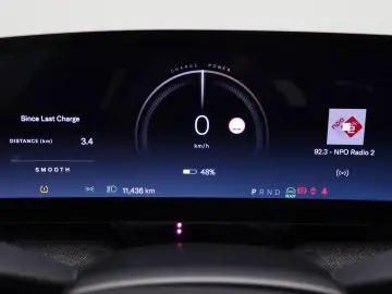 LUCID Air Pure AWD