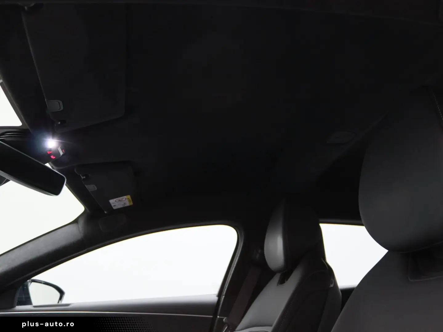 LUCID Air Pure AWD
