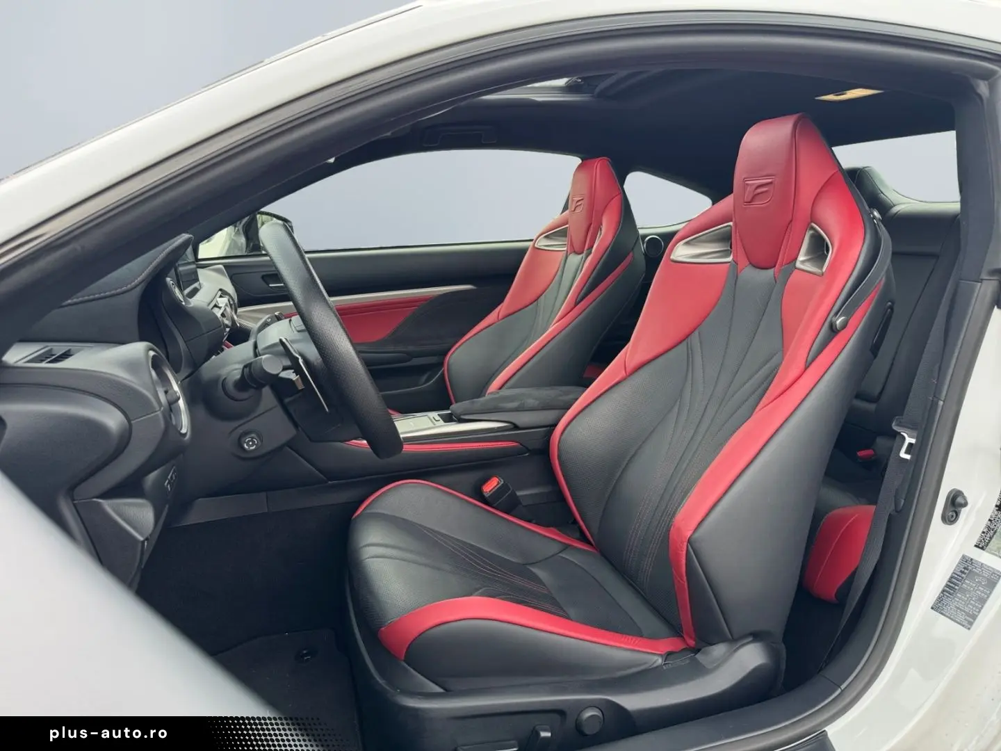 LEXUS RC F Advantage  V8 Saugmotor 464PS Mark Levinson
