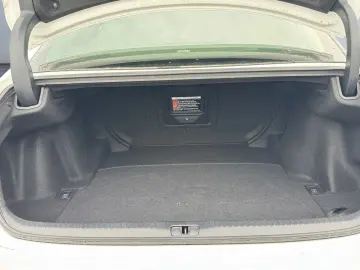 LEXUS RC F Advantage  V8 Saugmotor 464PS Mark Levinson