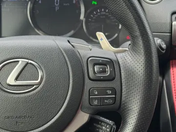 LEXUS RC F Advantage  V8 Saugmotor 464PS Mark Levinson
