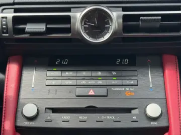 LEXUS RC F Advantage  V8 Saugmotor 464PS Mark Levinson