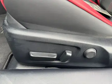 LEXUS RC F Advantage  V8 Saugmotor 464PS Mark Levinson