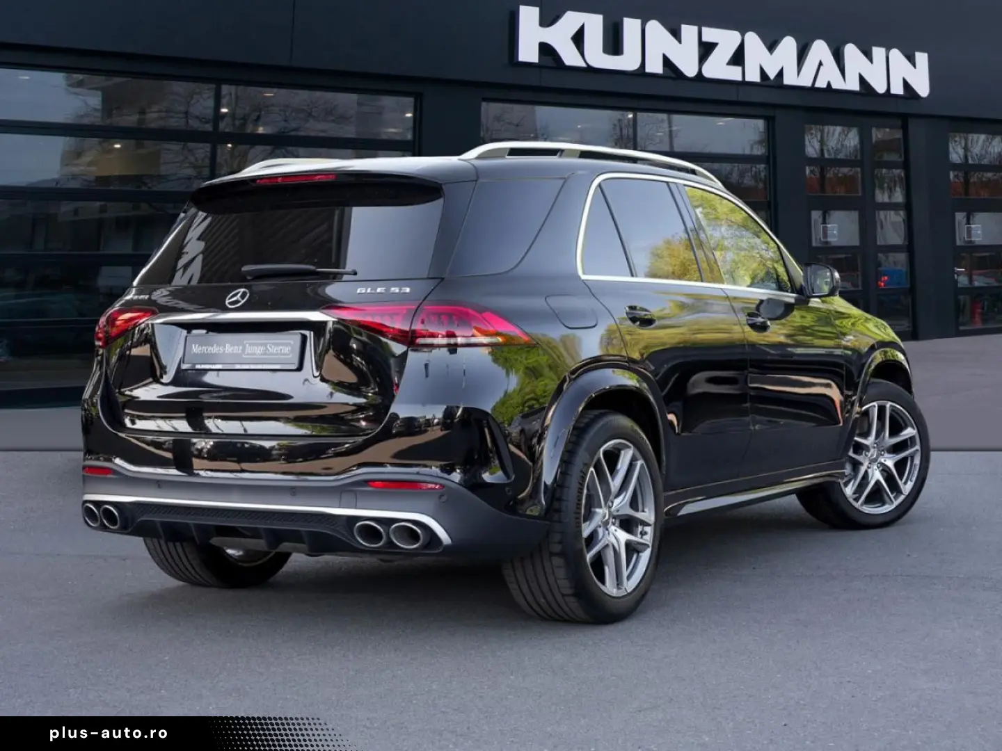 MERCEDES-BENZ GLE 53 AMG 4M  Panorama