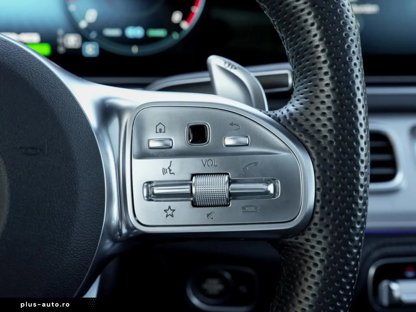 MERCEDES-BENZ GLE 53 AMG 4M  Panorama