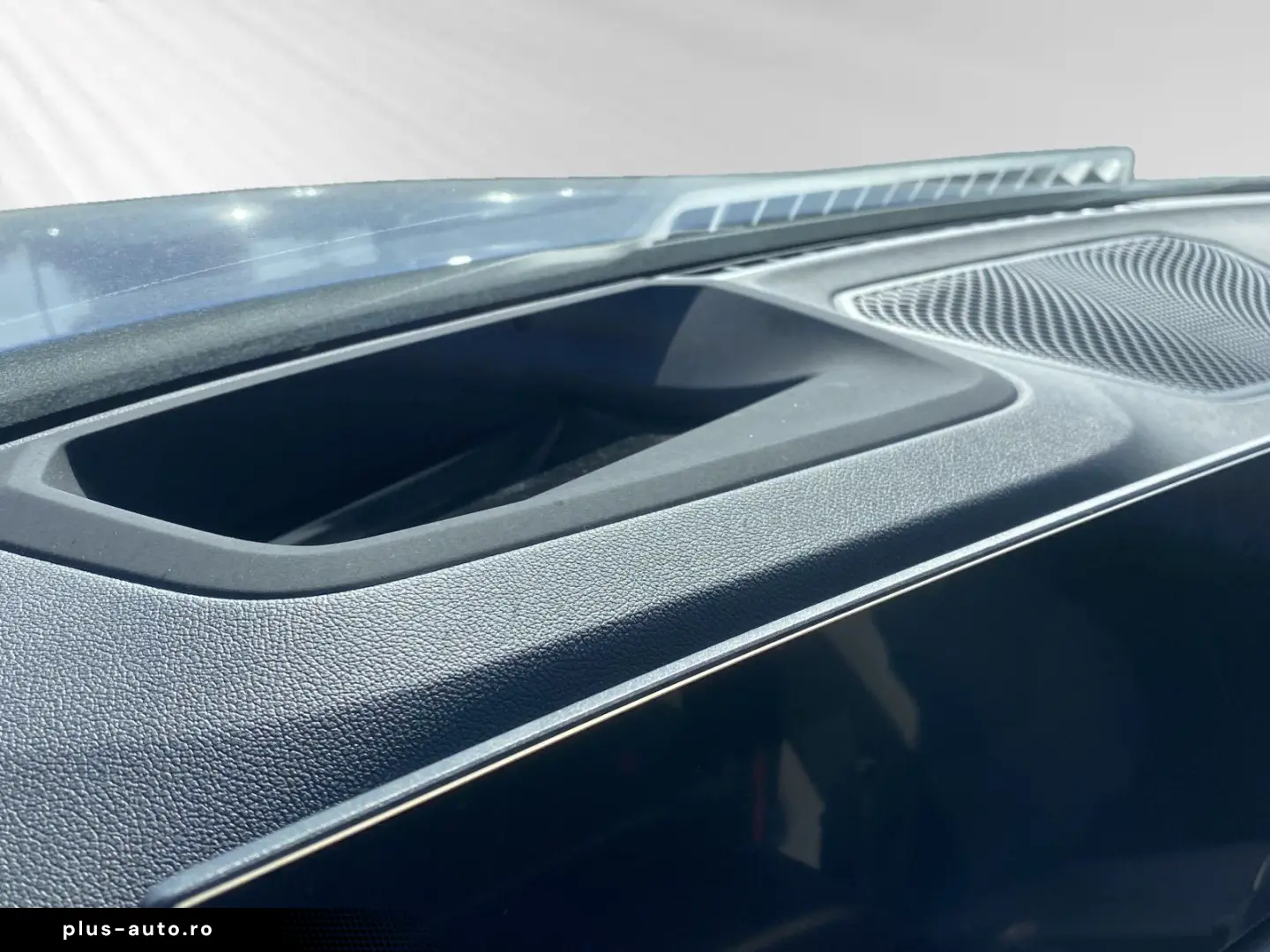 BMW M4 Competition M xDrive Cabrio Head-Up H K