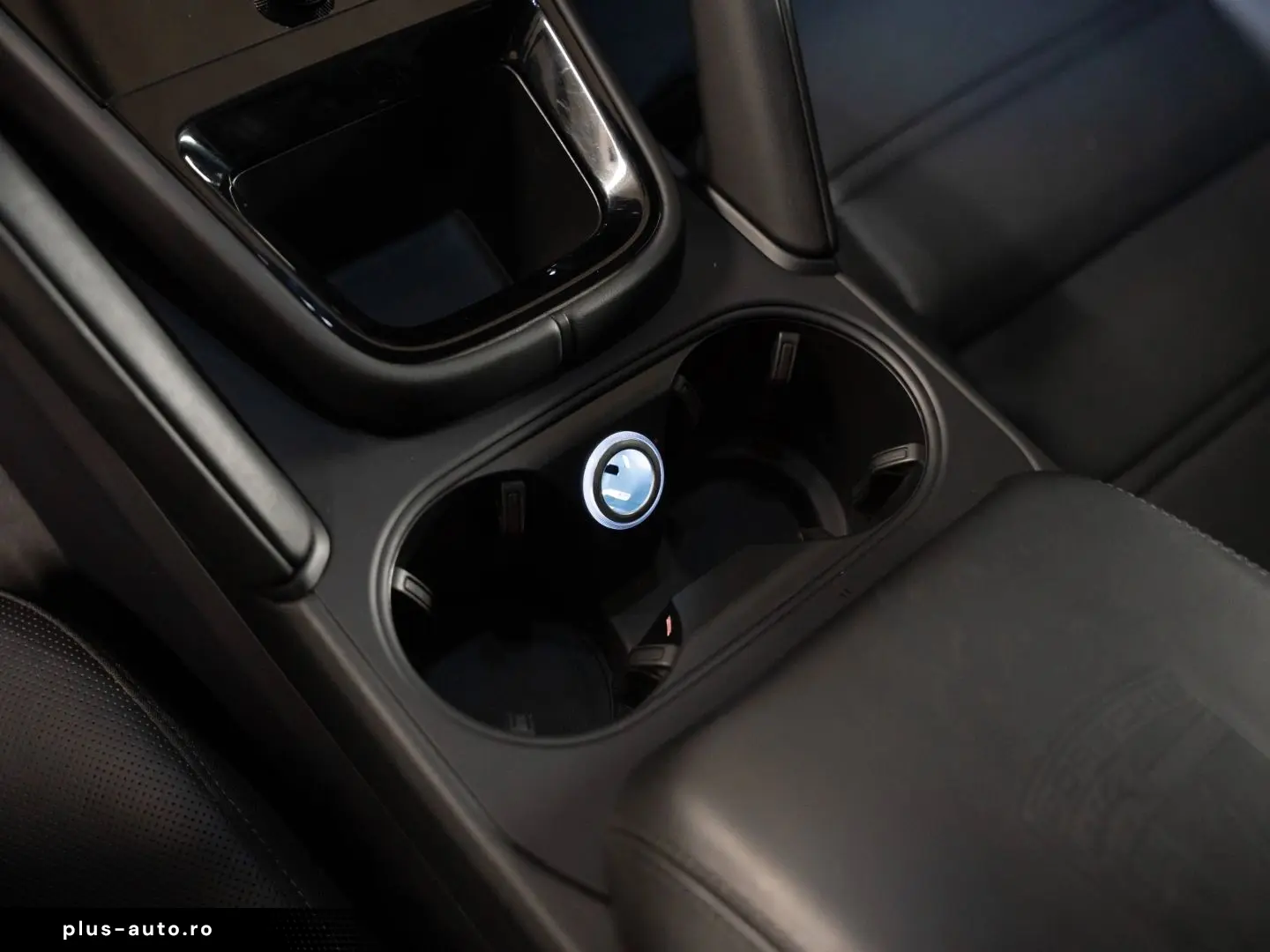 PORSCHE Cayenne S Massage 4SeatsVentilation 360 SoftClose