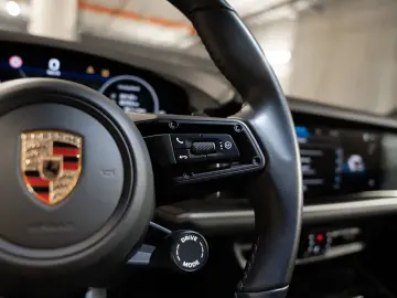 PORSCHE Cayenne S Massage 4SeatsVentilation 360 SoftClose