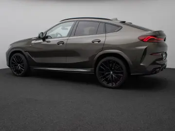BMW X6 M50i Individual Panorama