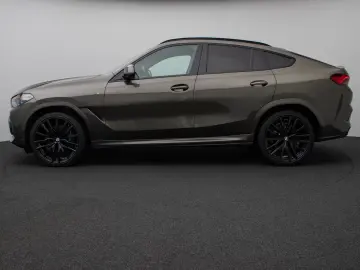 BMW X6 M50i Individual Panorama