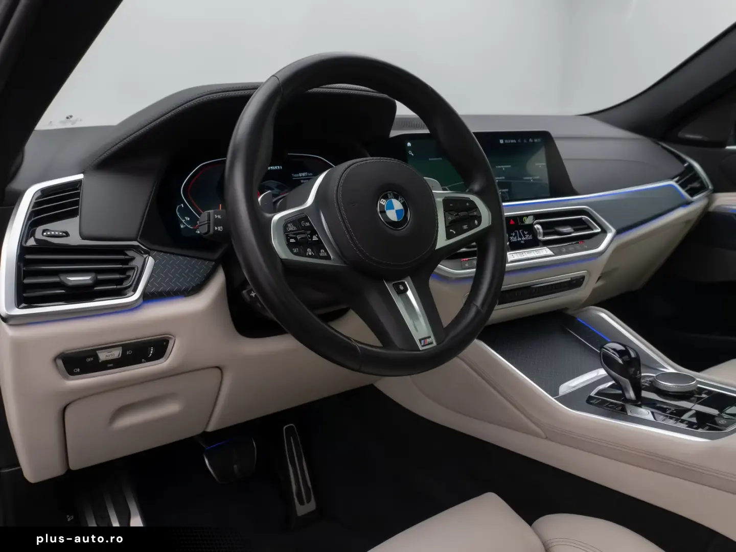 BMW X6 M50i Individual Panorama