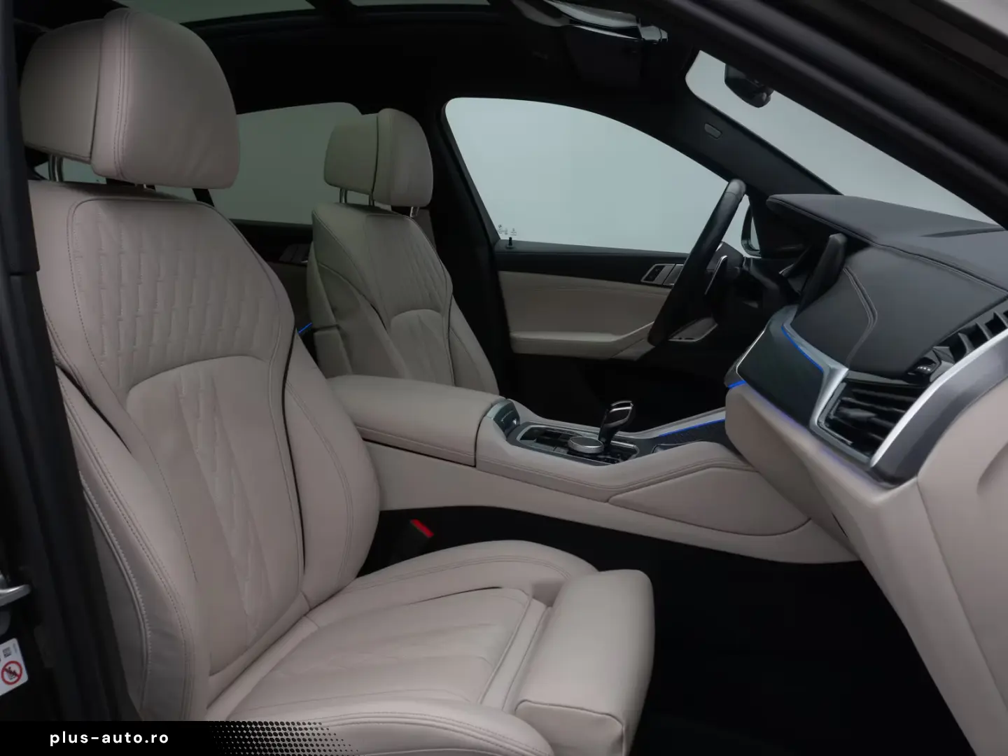BMW X6 M50i Individual Panorama
