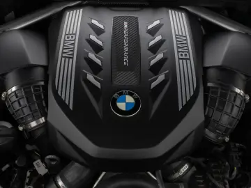 BMW X6 M50i Individual Panorama