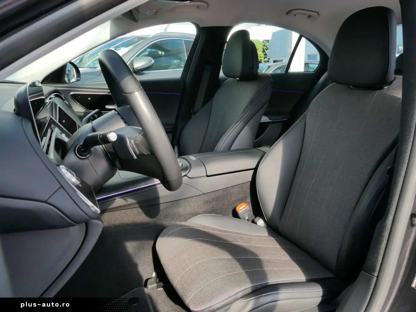 MERCEDES-BENZ E 200 Avantgarde