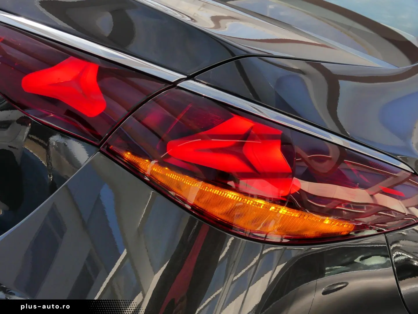 MERCEDES-BENZ E 200 Avantgarde