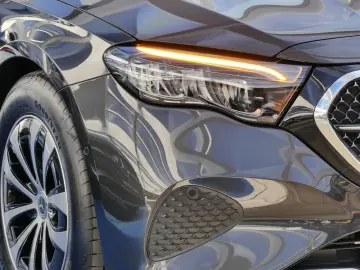 MERCEDES-BENZ E 200 Avantgarde