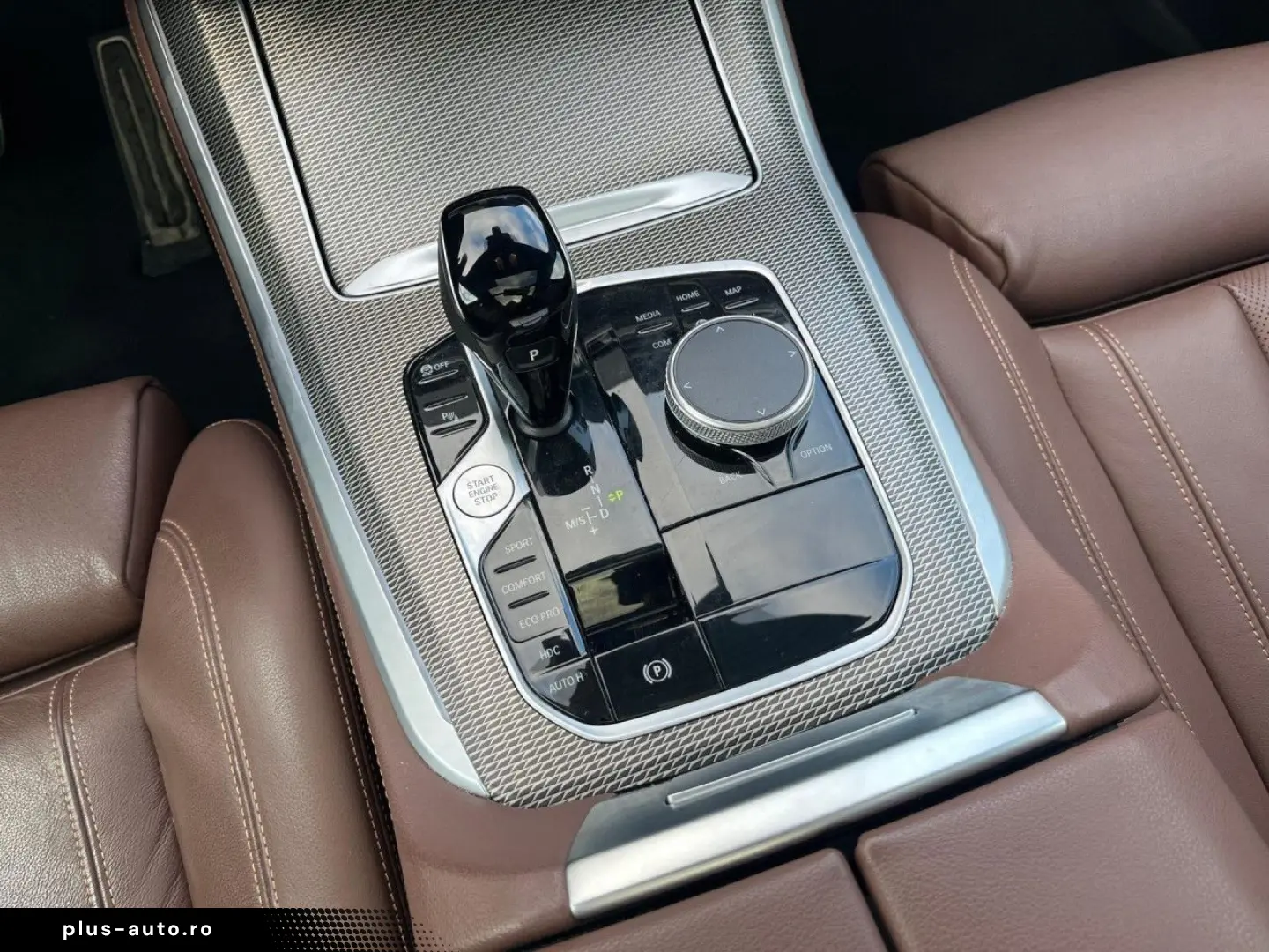 BMW X5 xDr30d MSpo SoftClose DisplayKey DAProf HUD Panoramic
