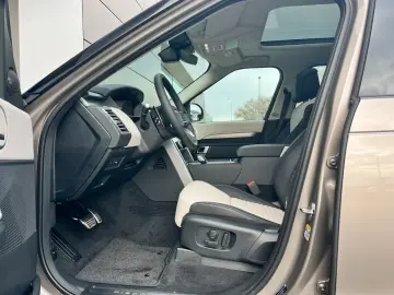 LAND ROVER Discovery 5 Dynamic SE D250 AWD