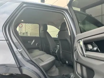 LAND ROVER Discovery Sport S AWD