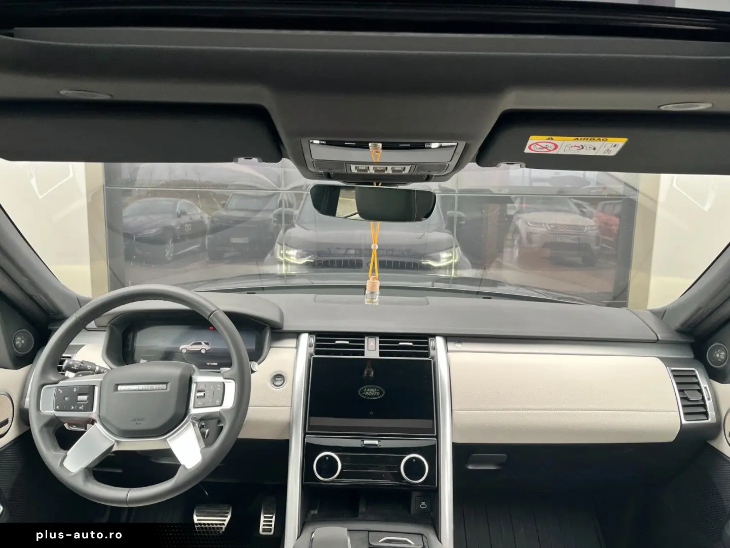 LAND ROVER Discovery 5 Dynamic SE D250 AWD